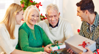 A Holiday Check-In: Caring for Aging Parents at Christmas